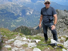 Eccomi qua , alle mie spalle la Val Divedro e Varzo